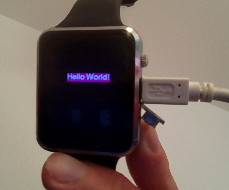Display of the clock after transferring the Hello World program.