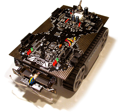 Grundlage des Robot-SUMO-Ringens sollen zwei RP6V2 bilden (Quelle http://www.arexx.com/rp6).